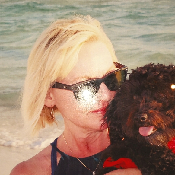 Meet your Posher, 42watch - Picture 1 of 1